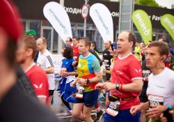 Приглашаем бегунов принять участие в московском марафоне